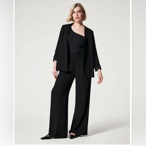 SPANX Carefree Crepe Pleated Trousers